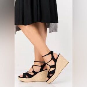 Women’s Sun + Stone Tinsley Black Espadrille Platform Wedge Sandals Size 9.5 US!
